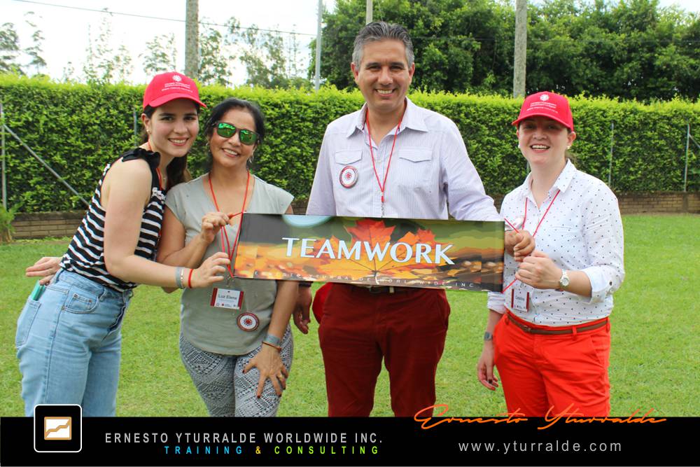 Integración empresarial con Team Building vivencial en LATAM, USA y El Caribe | Dinámicas de cuerdas